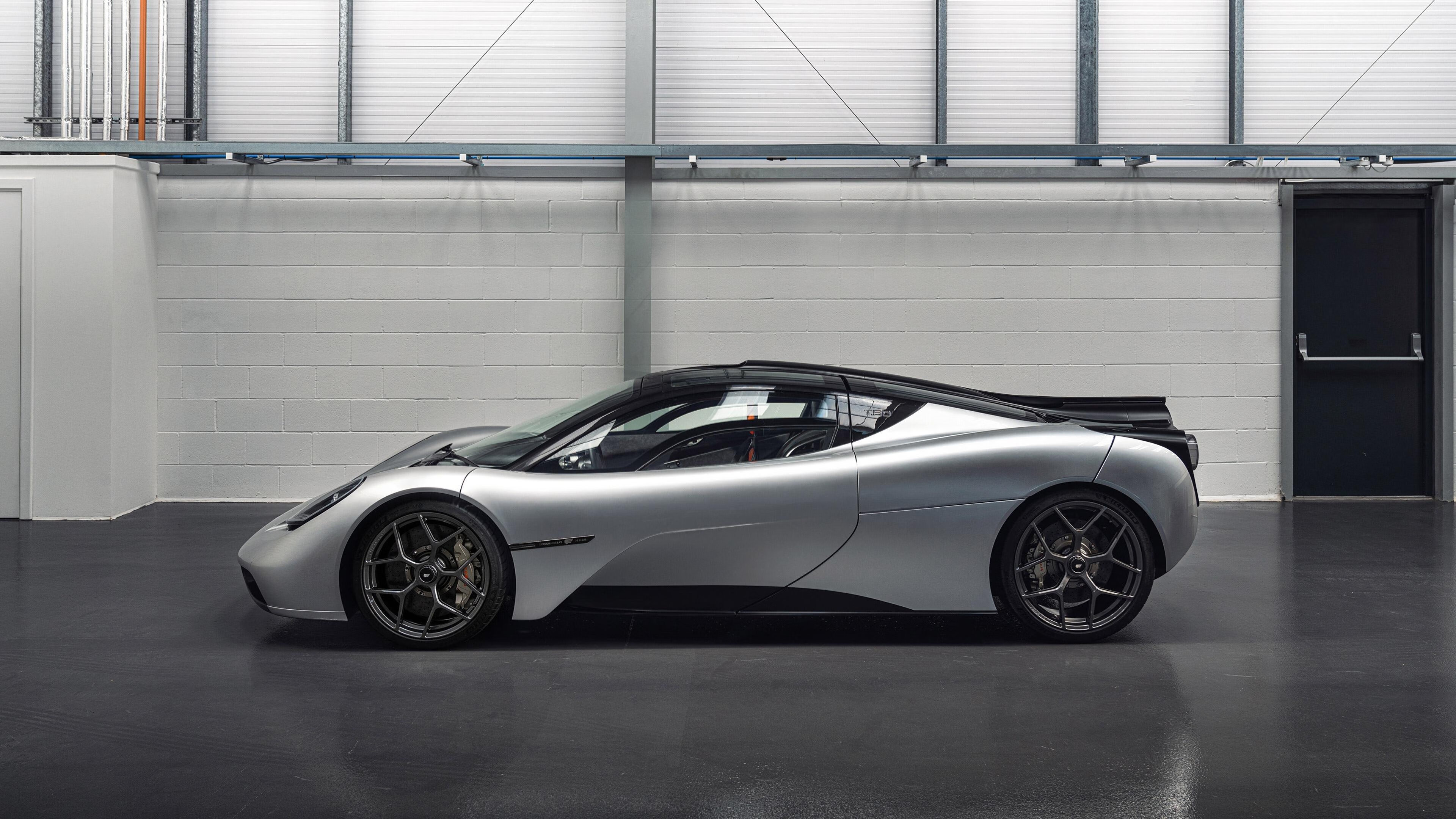 爱游戏app-冲刺段爆发力谁更胜一筹？，冲刺跑的技术