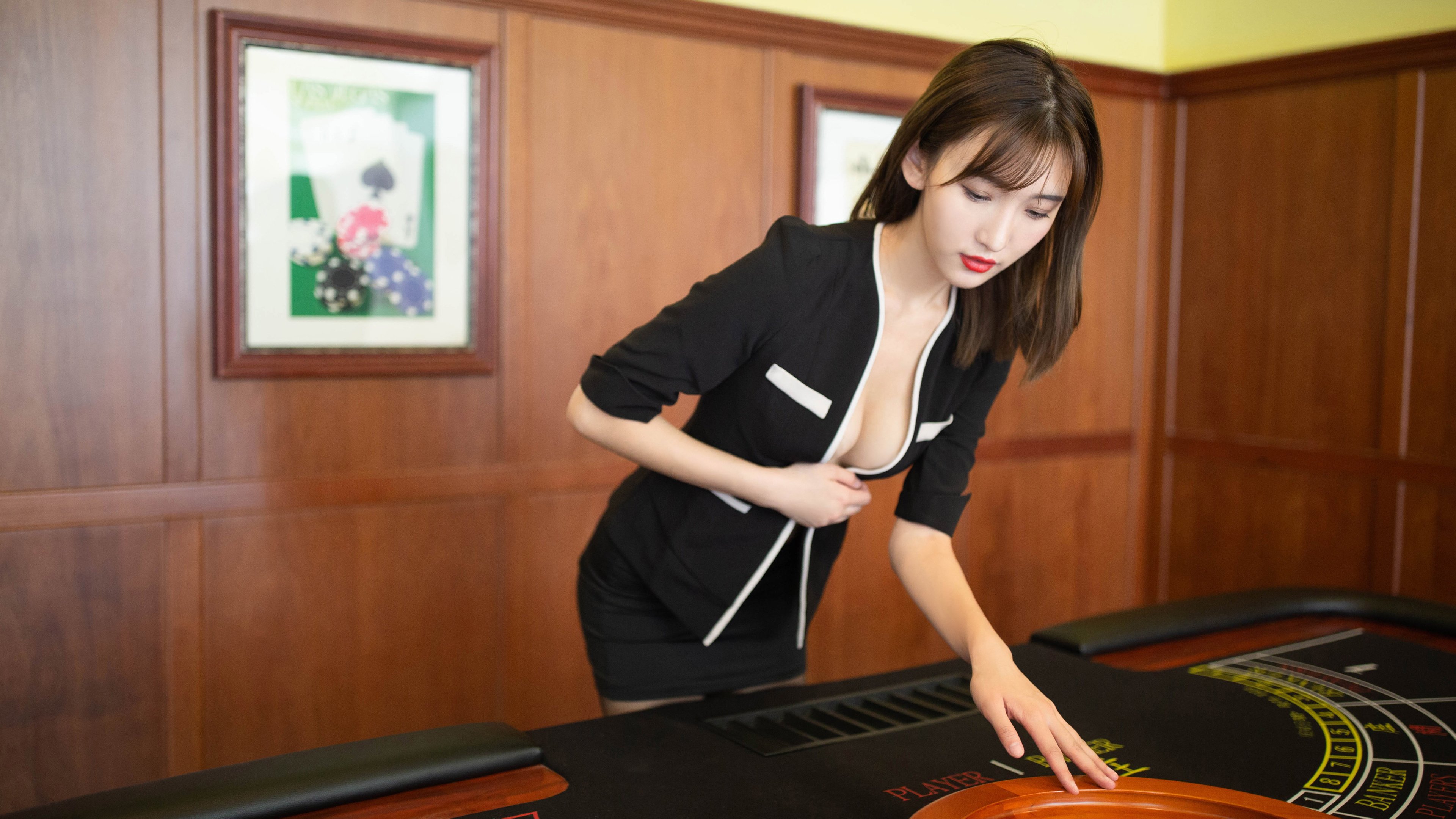 主教练强调保持战术连贯性避免关键节点出现体系崩塌问题，主教练技术犯规是什么